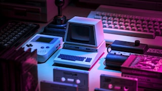 《传奇联盟》全球总决赛TOP 10高光操作集锦视频封面