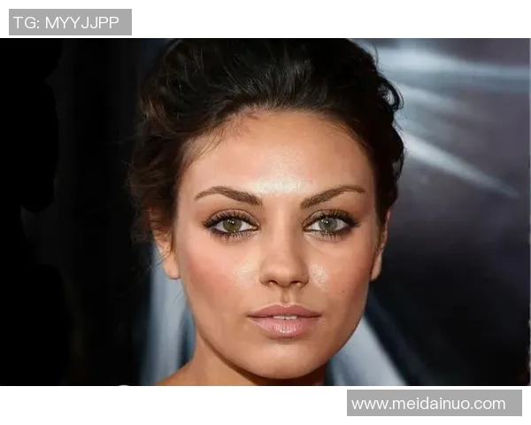 世界足坛最美星妻盘点 从容亮丽的她们背后支持着冠军荣耀