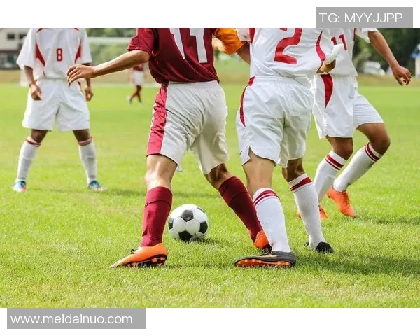 贵州足球之星：探索来自贵州的顶级足球天才与他们的成长历程